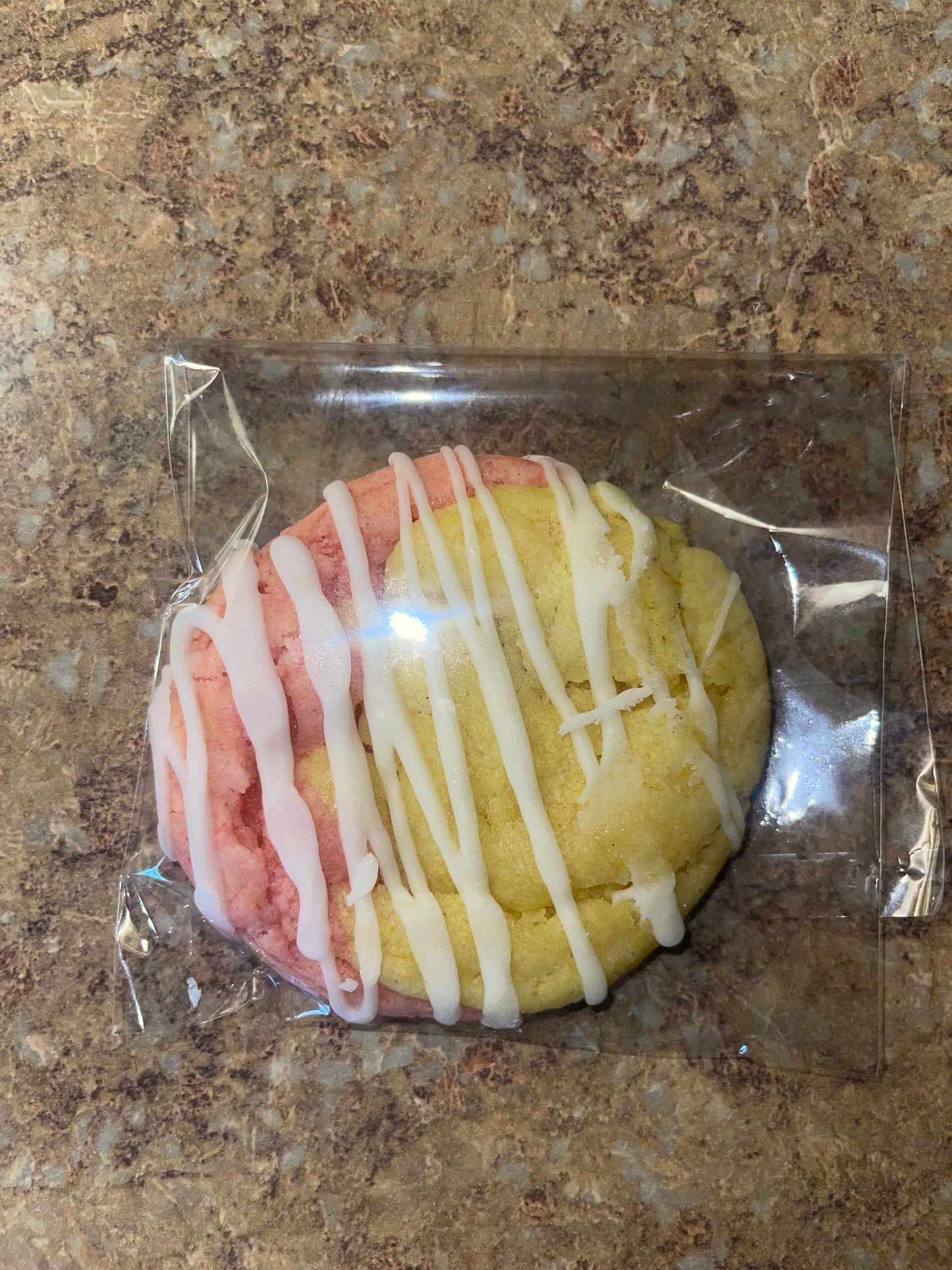 Strawberry Lemonade Cookies